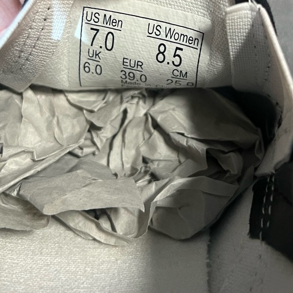 Vincent Van Gogh Smoking Skull BLVD Original Slip On Shoes Size 8.5 W/ 7 M - Picture 13 of 13